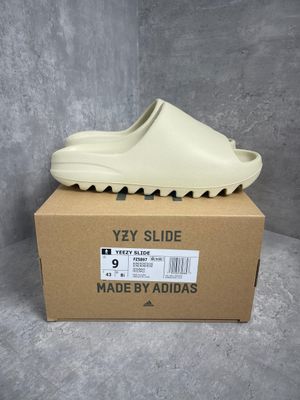 Yeezy Slide Bone