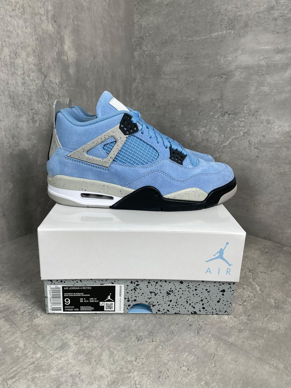 AJ4 University Blue