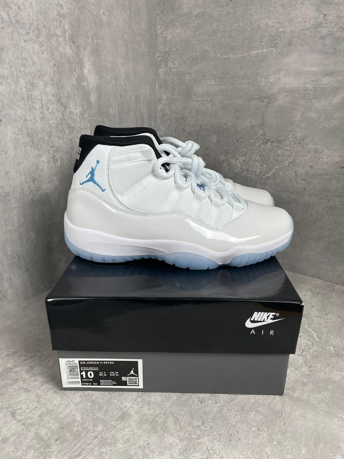 AJ11 Legend Blue