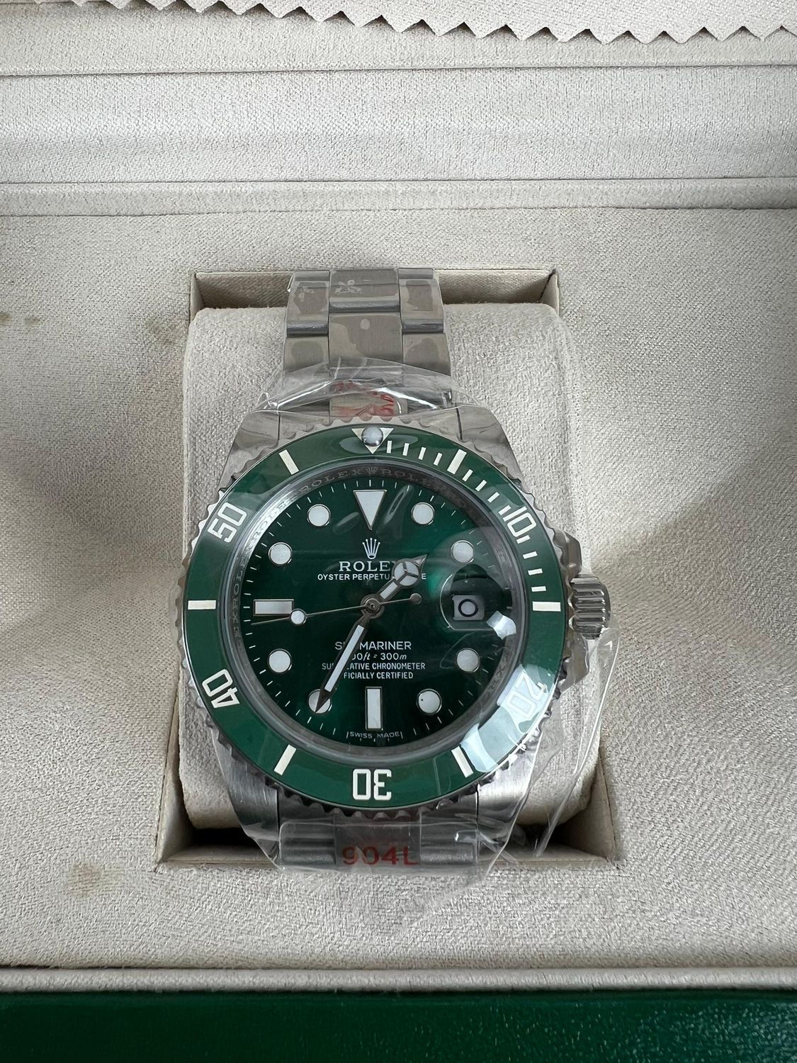 Steel Watch Hulk 41mm SKU 404