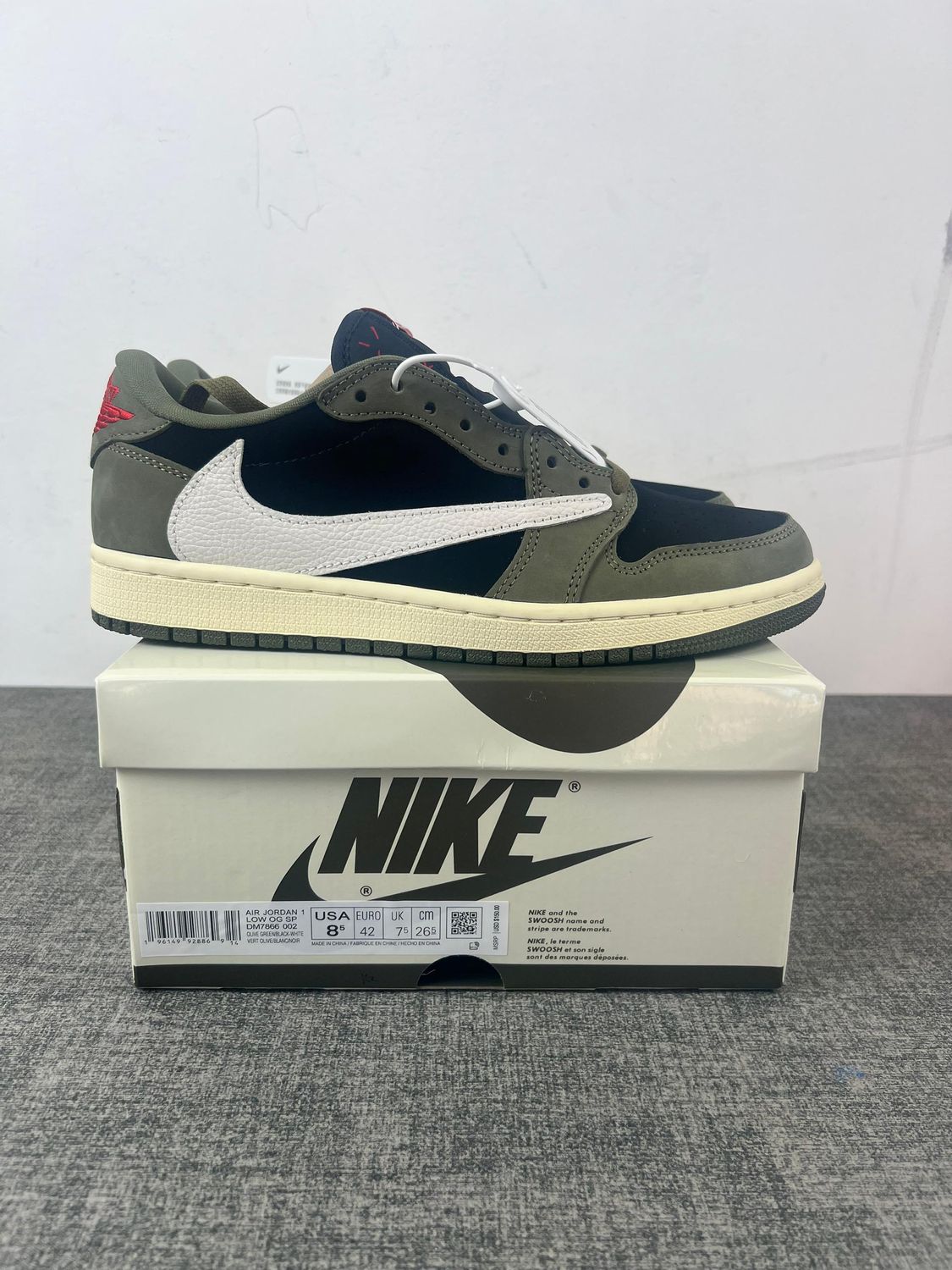 AJ1 Low Black Olive