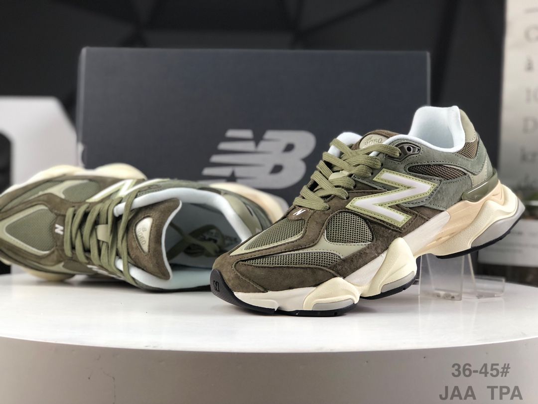 NB 9060 Green Moss