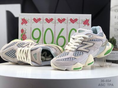 NB 9060 Bricks and Wood