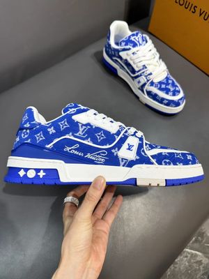 LV Trainer Blue Monogram