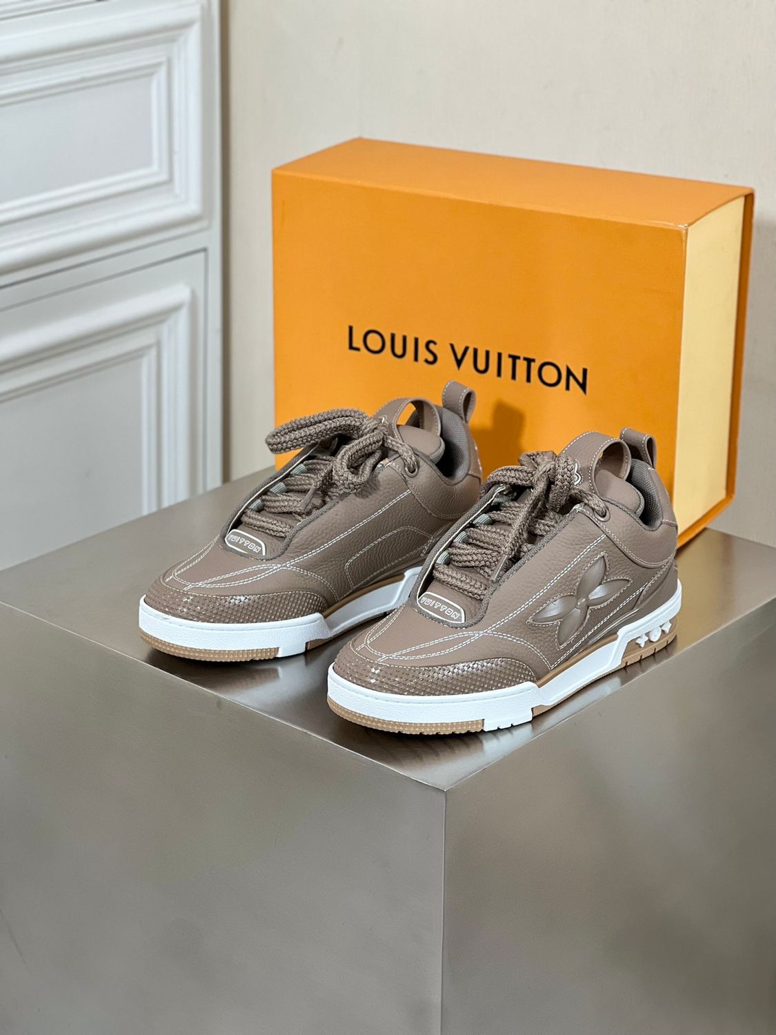 LV Skate Brown
