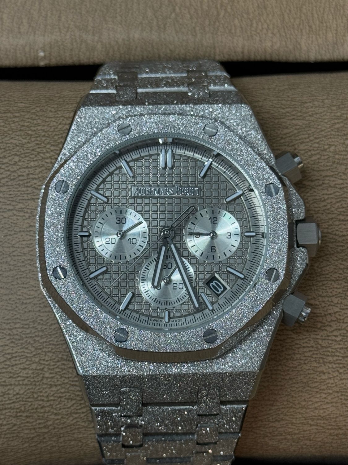 Frosted Diamonds A Watch Chrono All White Gray Dial