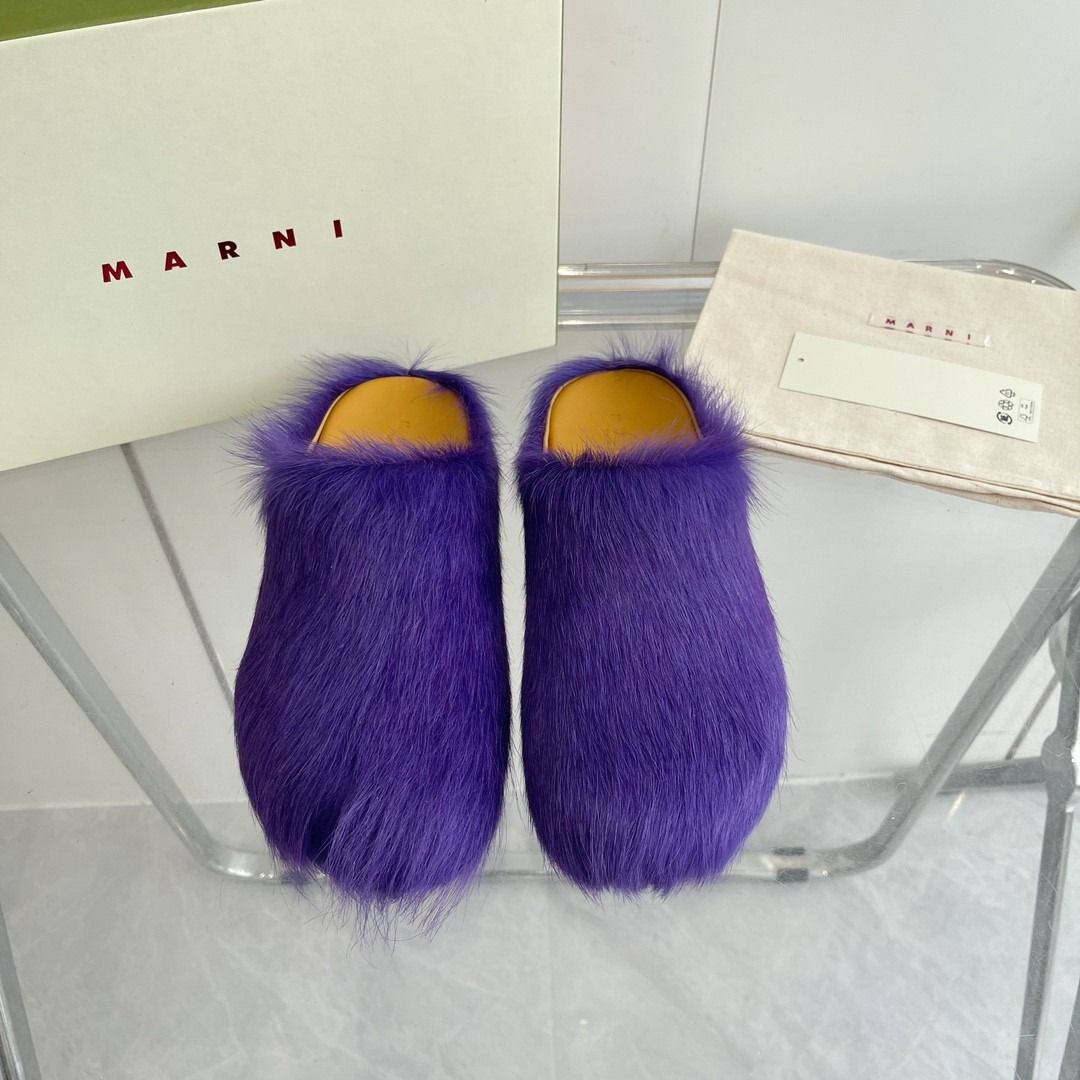 M Slides Purple