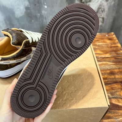 AF1 LV Collab