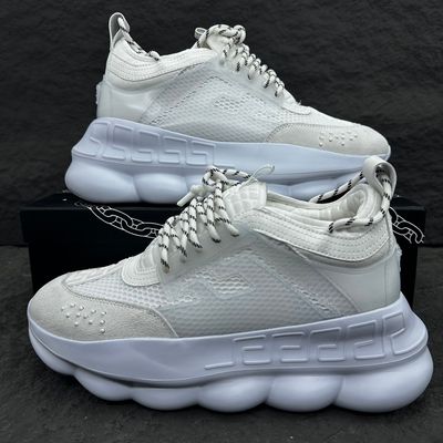 VV All White