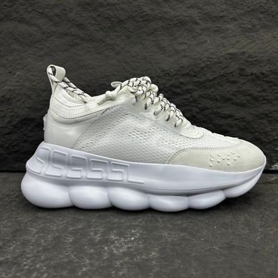 VV All White