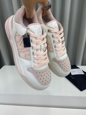AM Low Top Pink