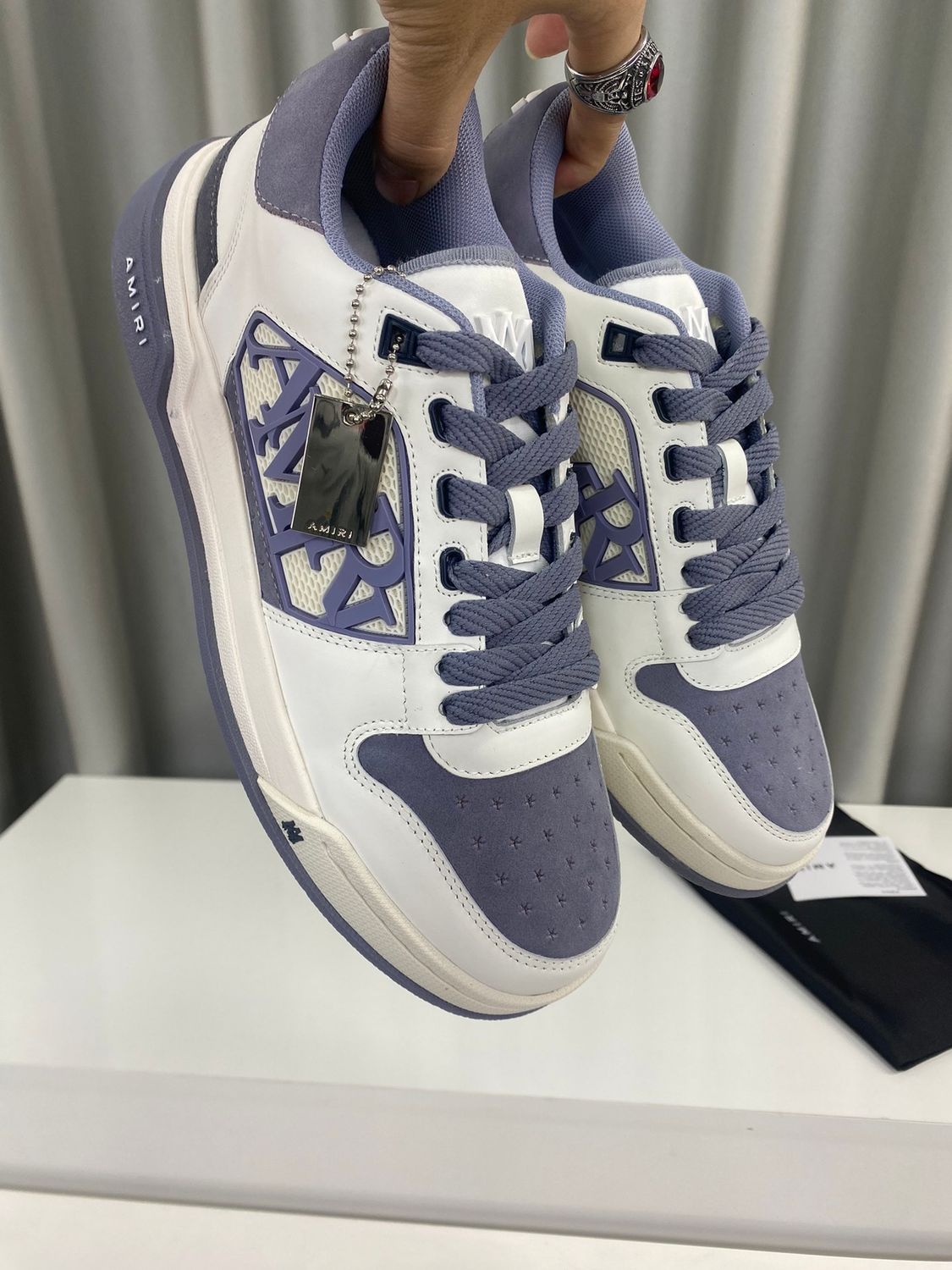 AM Low Top Purple W