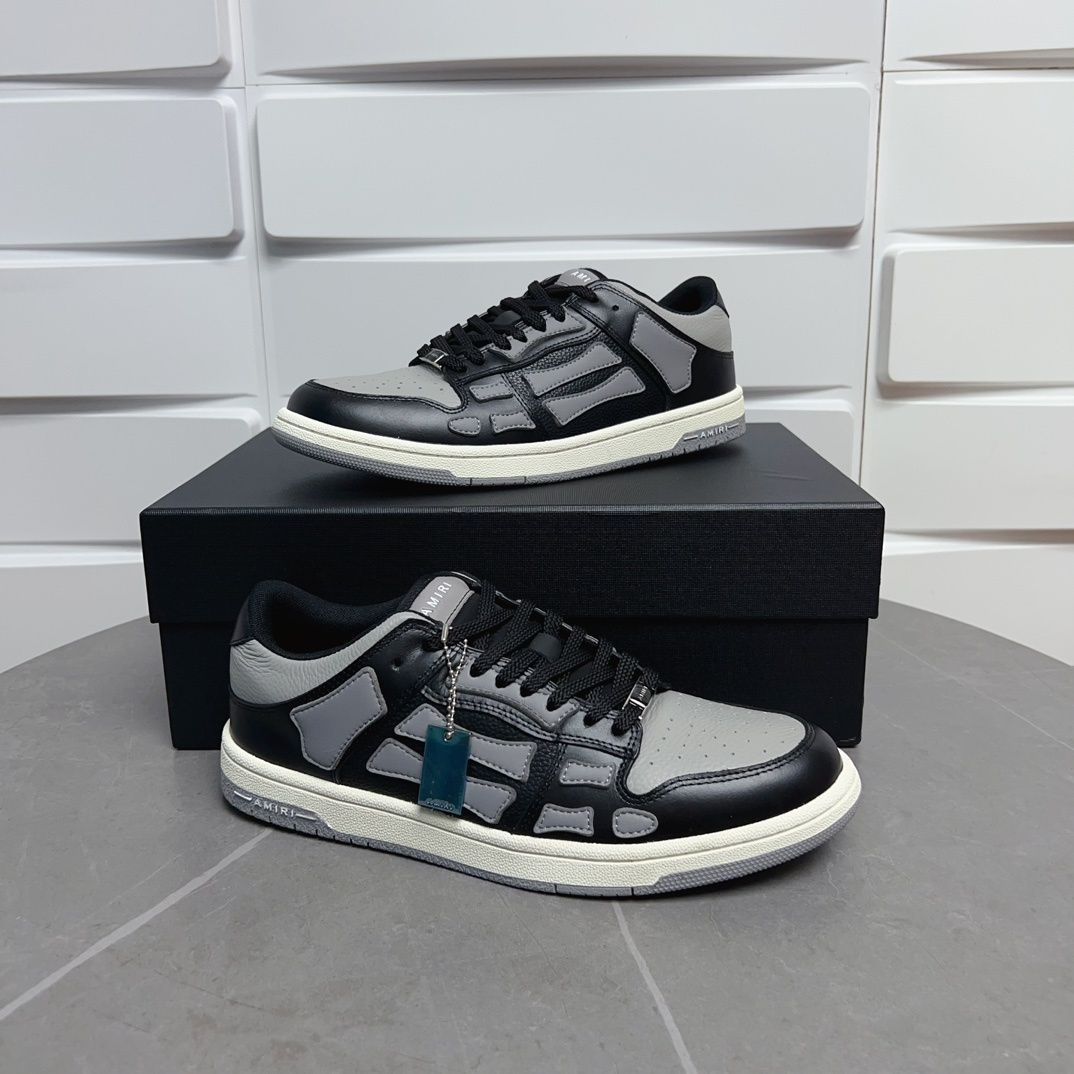 AM Low Top Black Gray