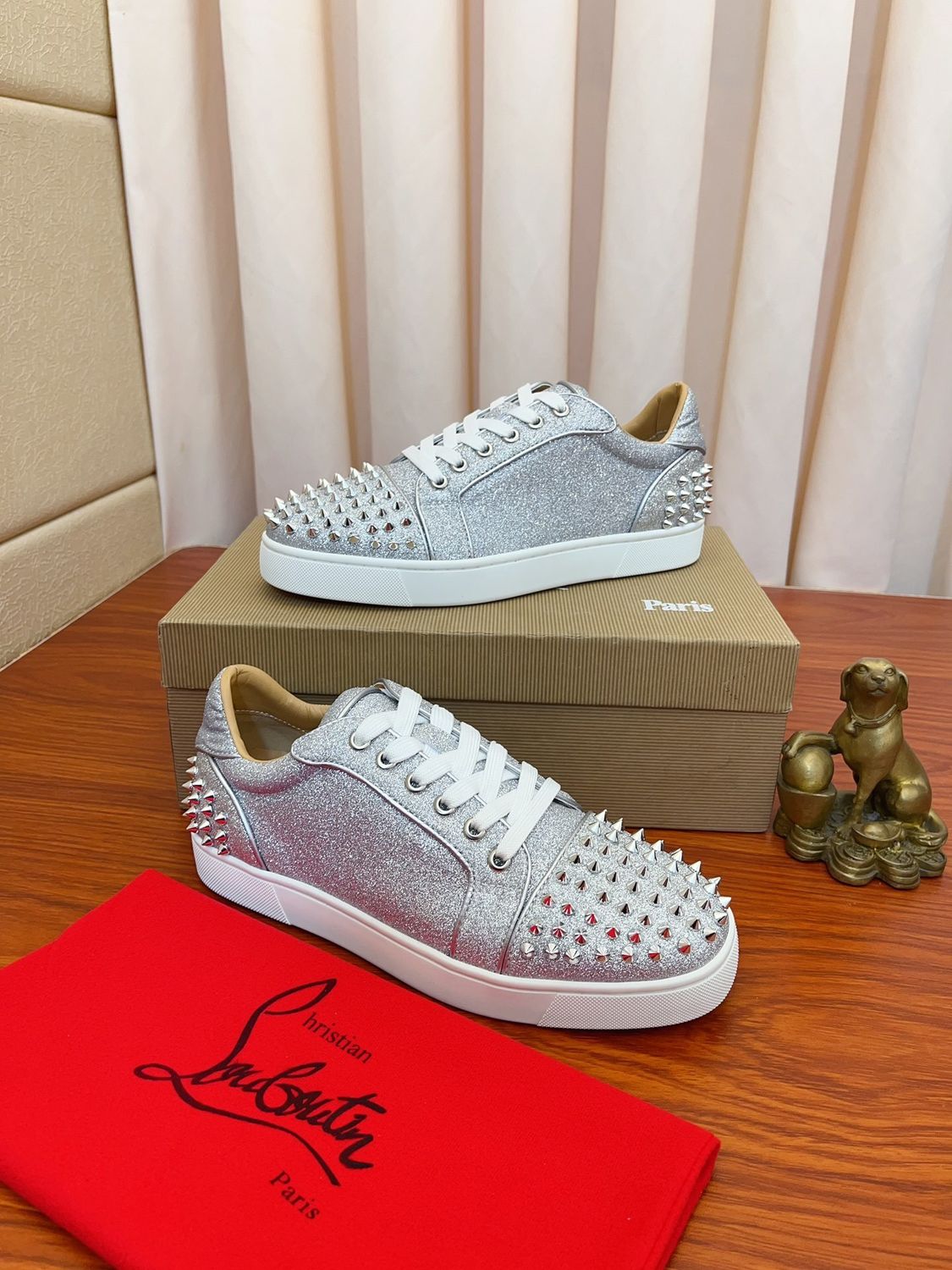 RB Low Gray