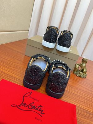 RB Low Black W