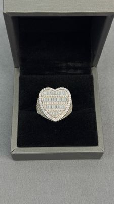 Moissanite Ring #004
