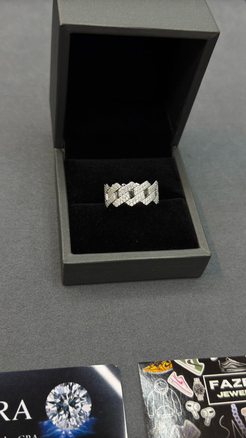 Moissanite Ring #011 Cuban Link