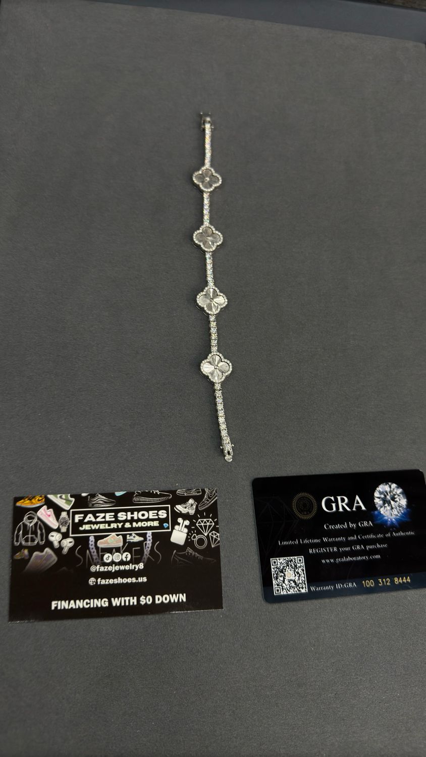 Moissanite Clover Bracelet #001