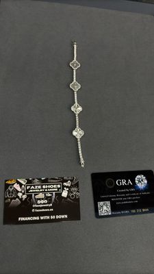 Moissanite Clover Bracelet #001