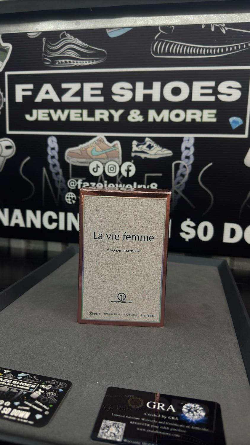 La Vie Femme by Grandeur