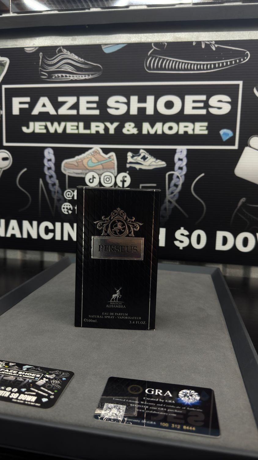 Perseus by Maison Alhambra