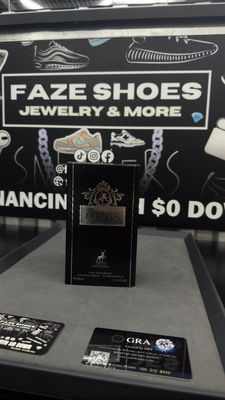 Perseus by Maison Alhambra