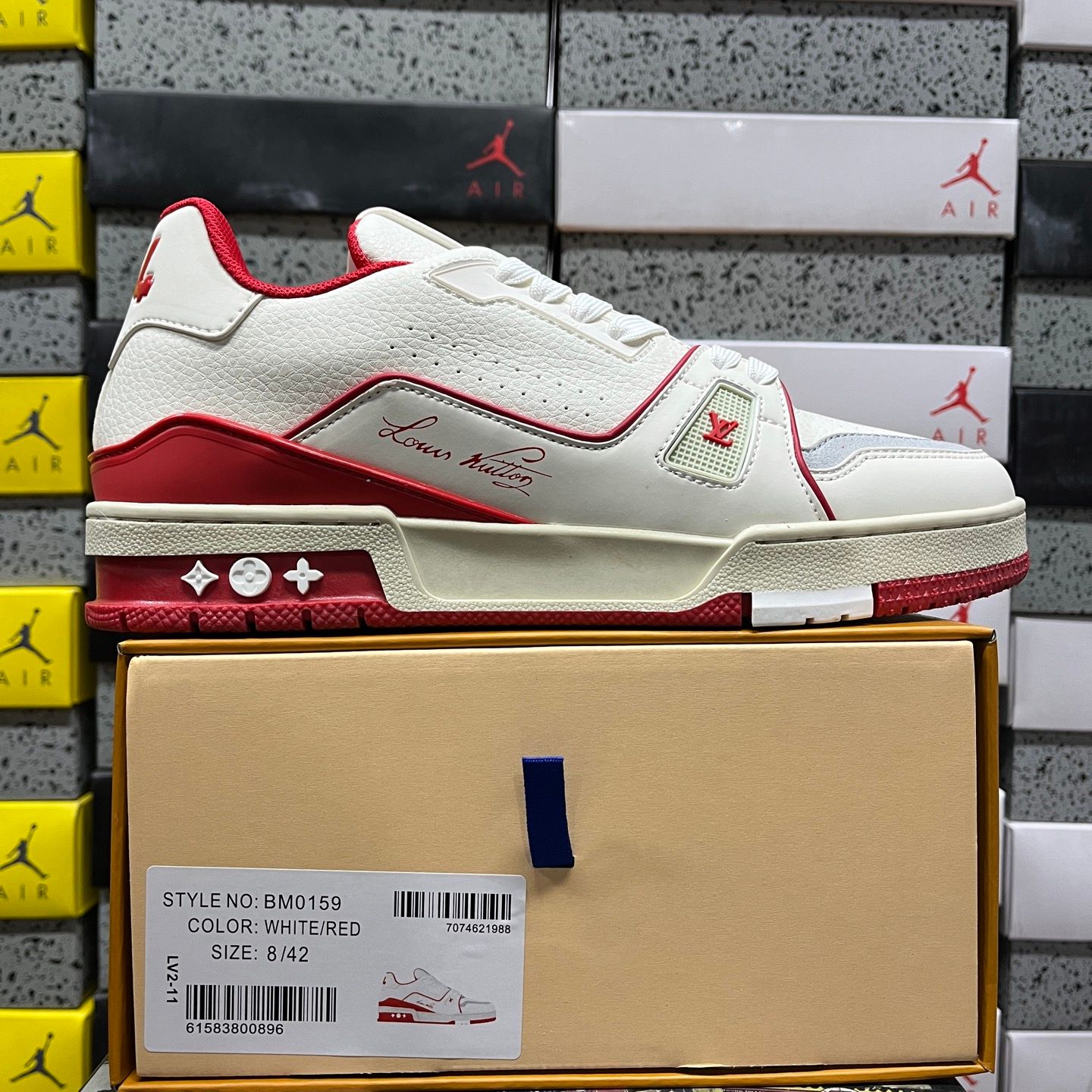 LV Trainer Red / White