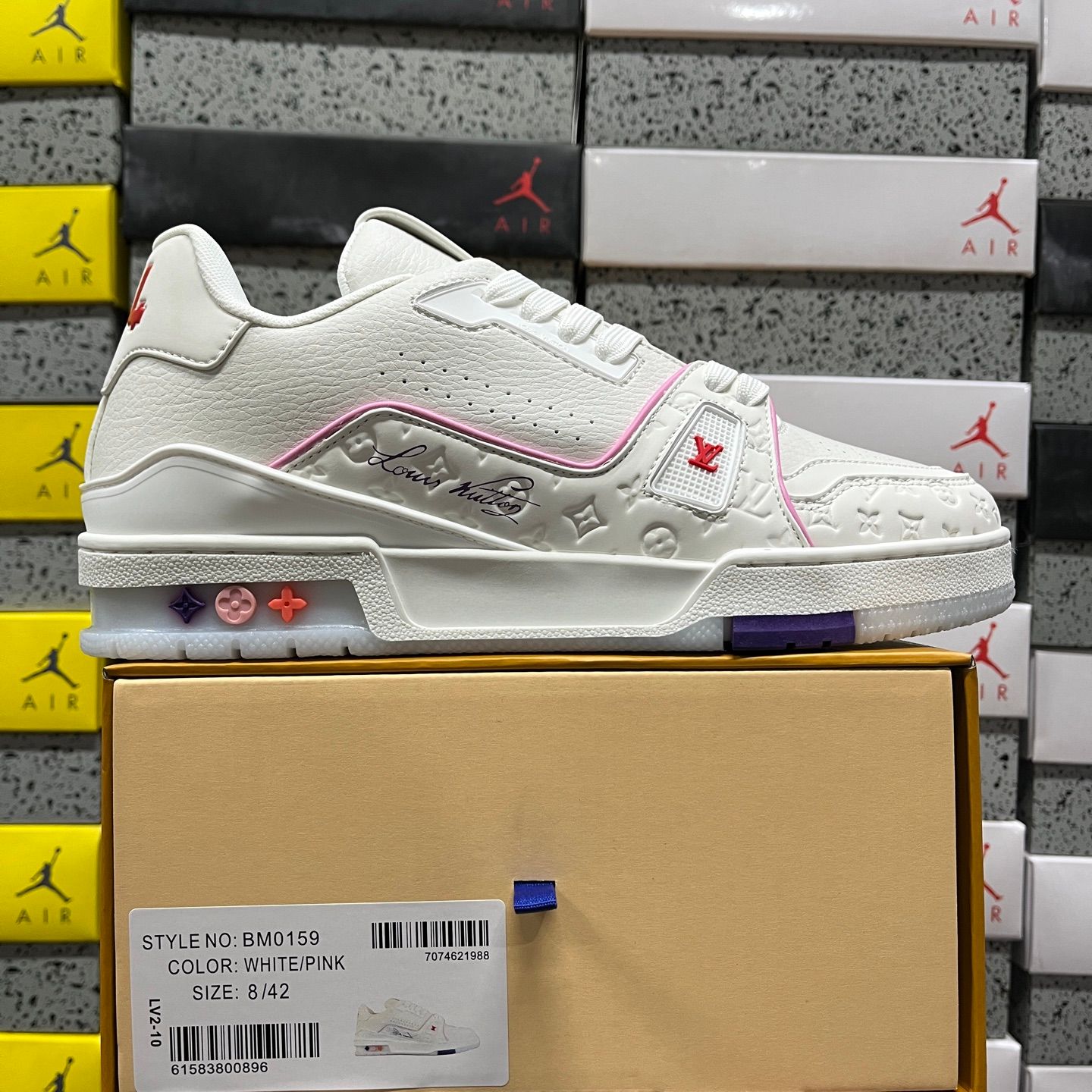 LV Trainer White Multi