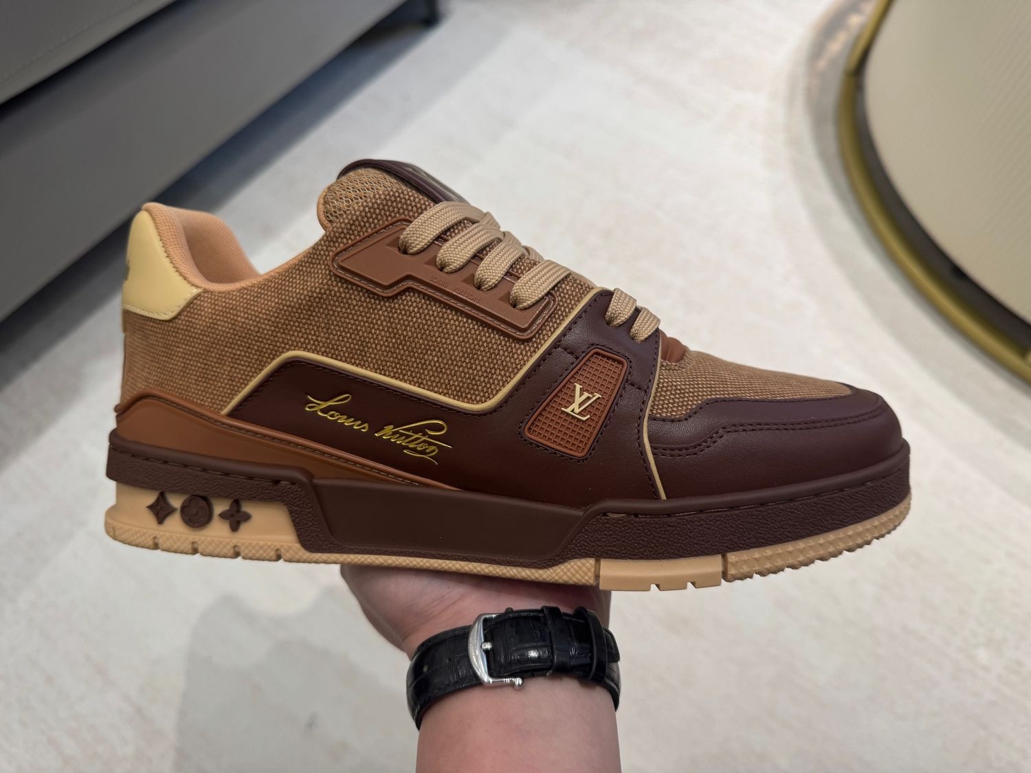 LV Skate Brown Multi
