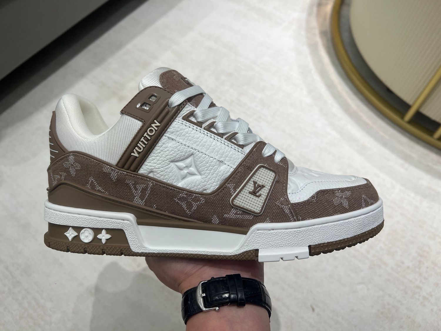LV Skate Brown White Multi