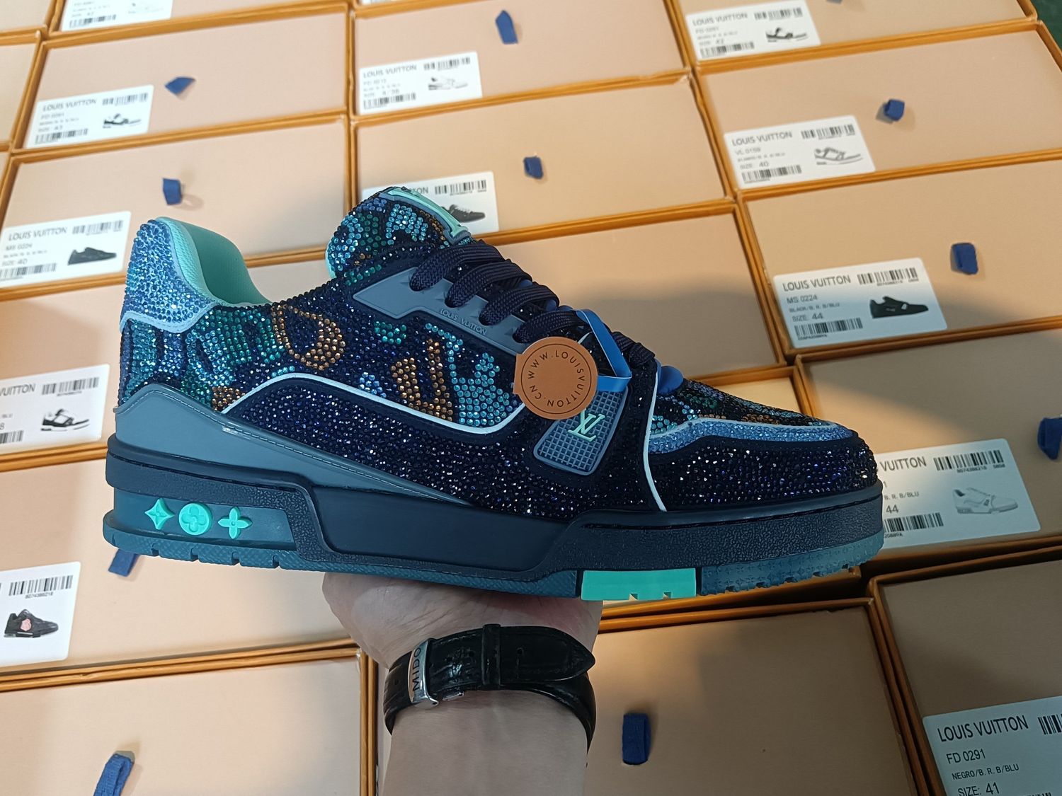 LV Trainer Blue Multi W