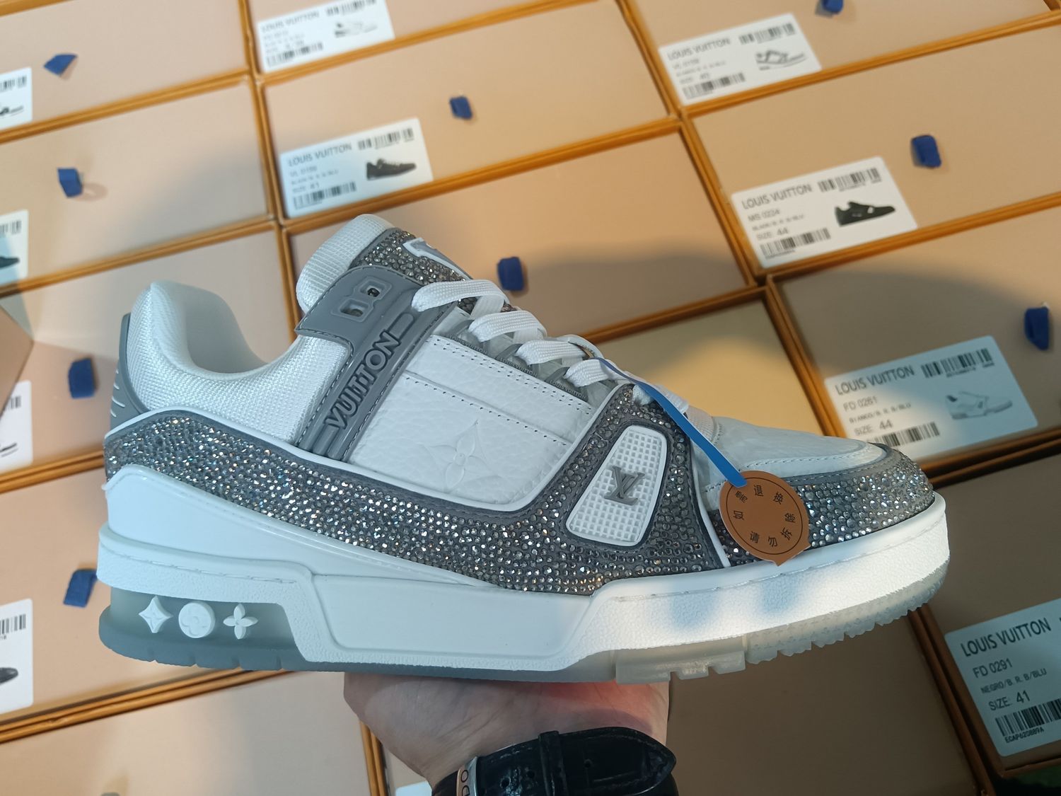 LV Trainer White Gray Multi W