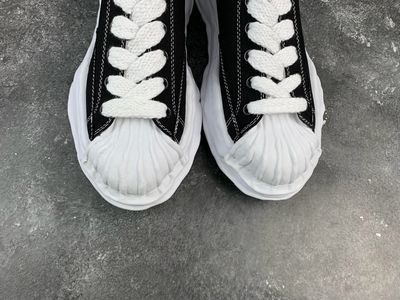 Maison Mihara Yasuhiro White/Black 2