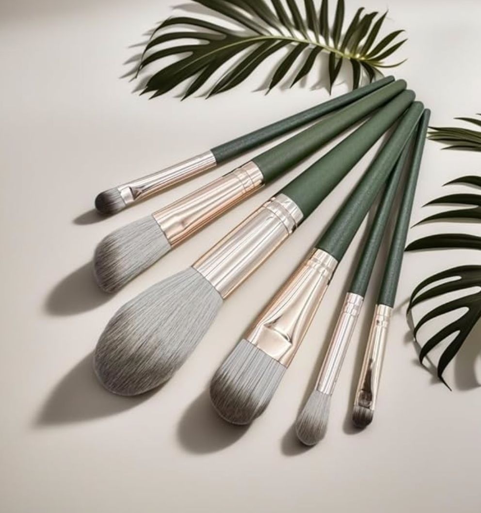 6 Piece Luxe Makeup Brushes