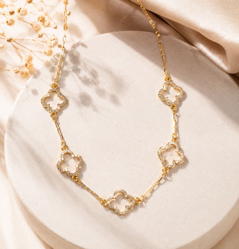 Golden Clover Sparkle Necklace