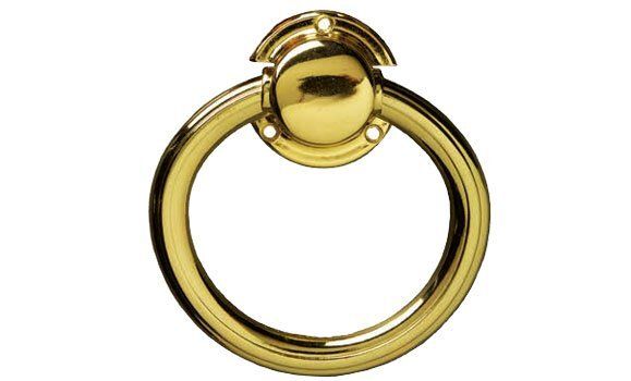 Maniglia di zama ad anello Epsilon finitura ottone lucido Maniglia di zama ad anello Epsilon finitura ottone lucido