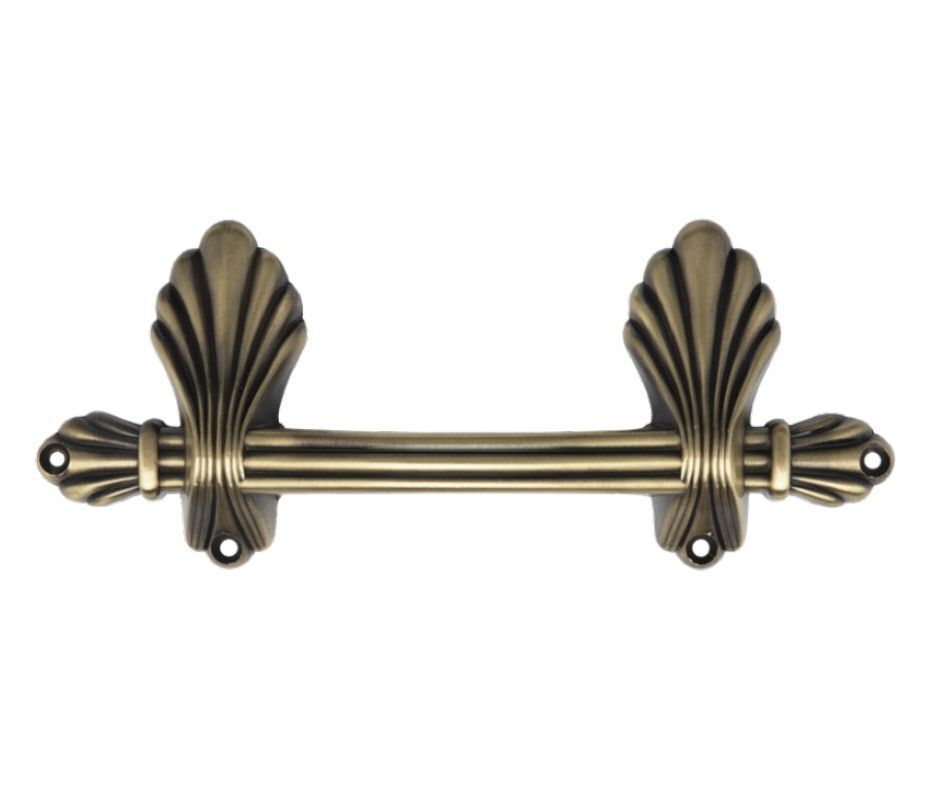 Maniglia in zama Siro finitura ottone anticato Maniglia in zama Siro finitura ottone anticato