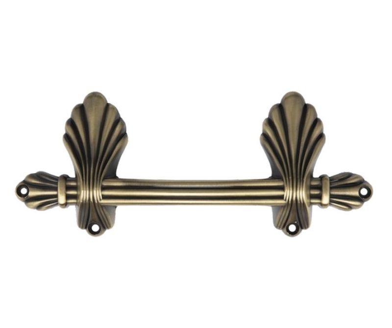 Maniglia in zama Siro finitura ottone anticato Maniglia in zama Siro finitura ottone anticato