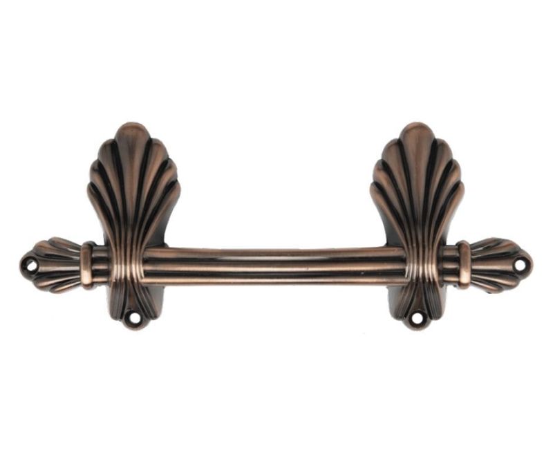 Maniglia in zama Siro finitura rame anticato Maniglia in zama Siro finitura rame anticato