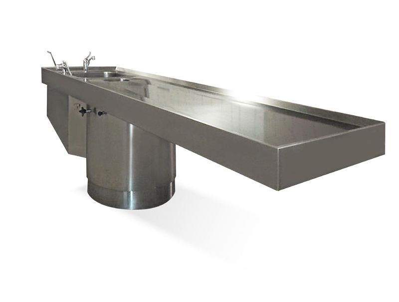 Tavolo autopsia elevabile e rotabile di 90° Tavolo autopsia elevabile e rotabile di 90°