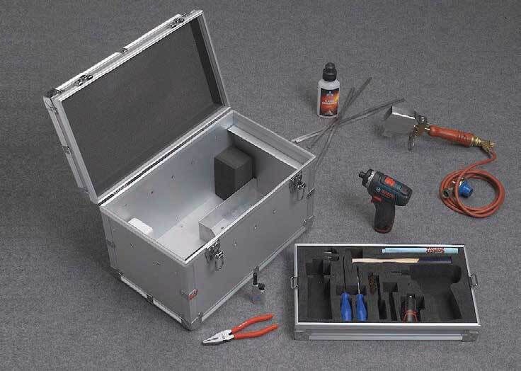 Valigia con avvitatore e con saldatore -CEAS415 Valigia con avvitatore e con saldatore -CEAS415