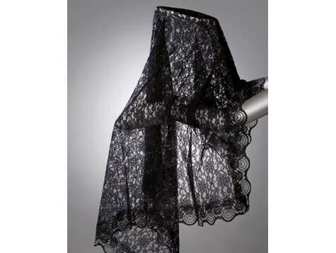 Velo copricapo in tulle nero Velo copricapo in tulle nero