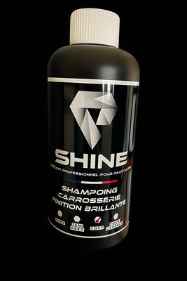 Shampoing carrosserie finition brillant