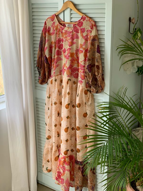 Cheri Betty Dress