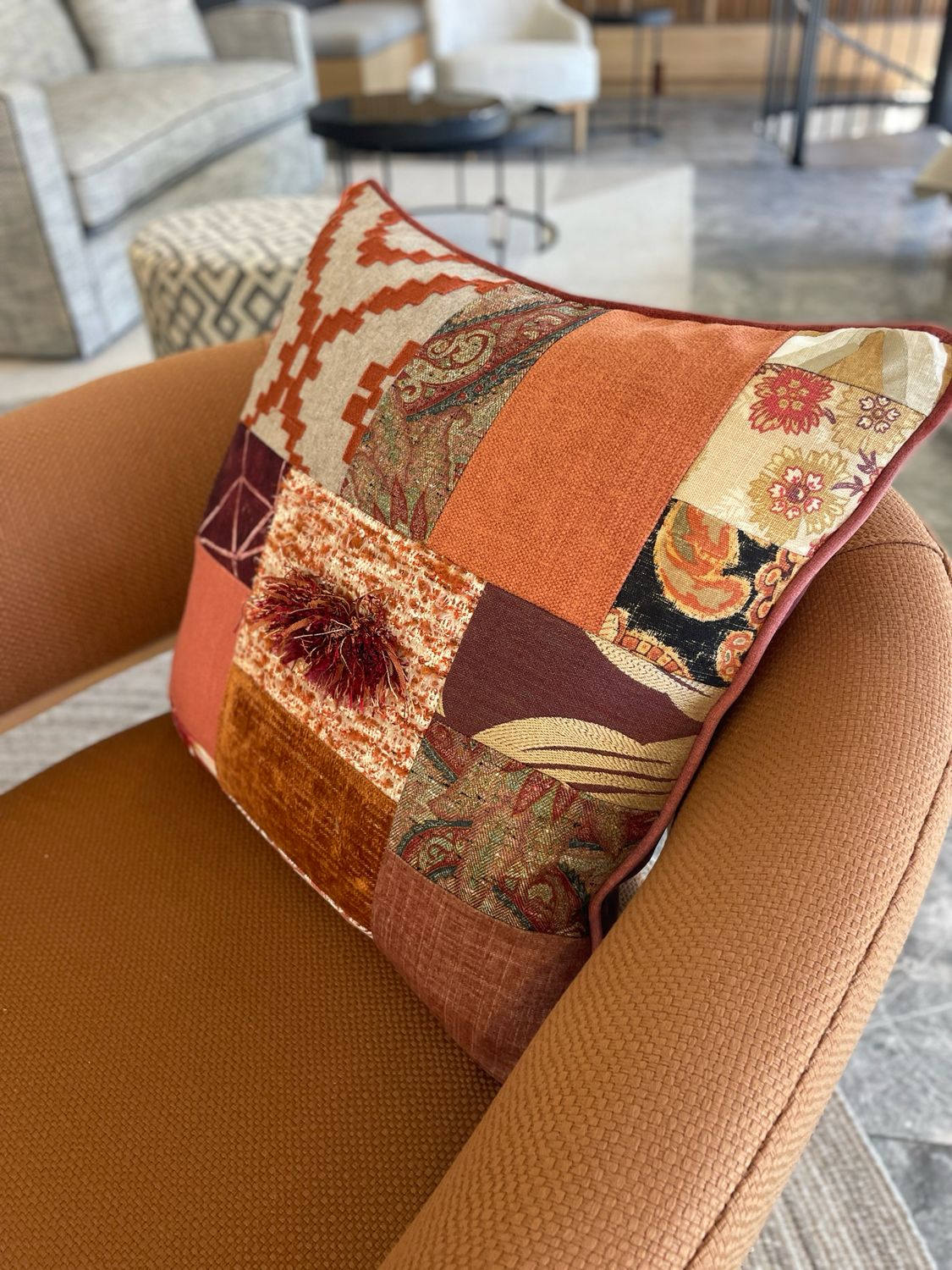 Rouge Cushion