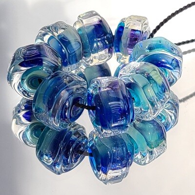 Onirique Handmade Lampwork Beads