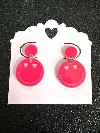 Pink Acrylic Heart Eyes Smiley Earrings
