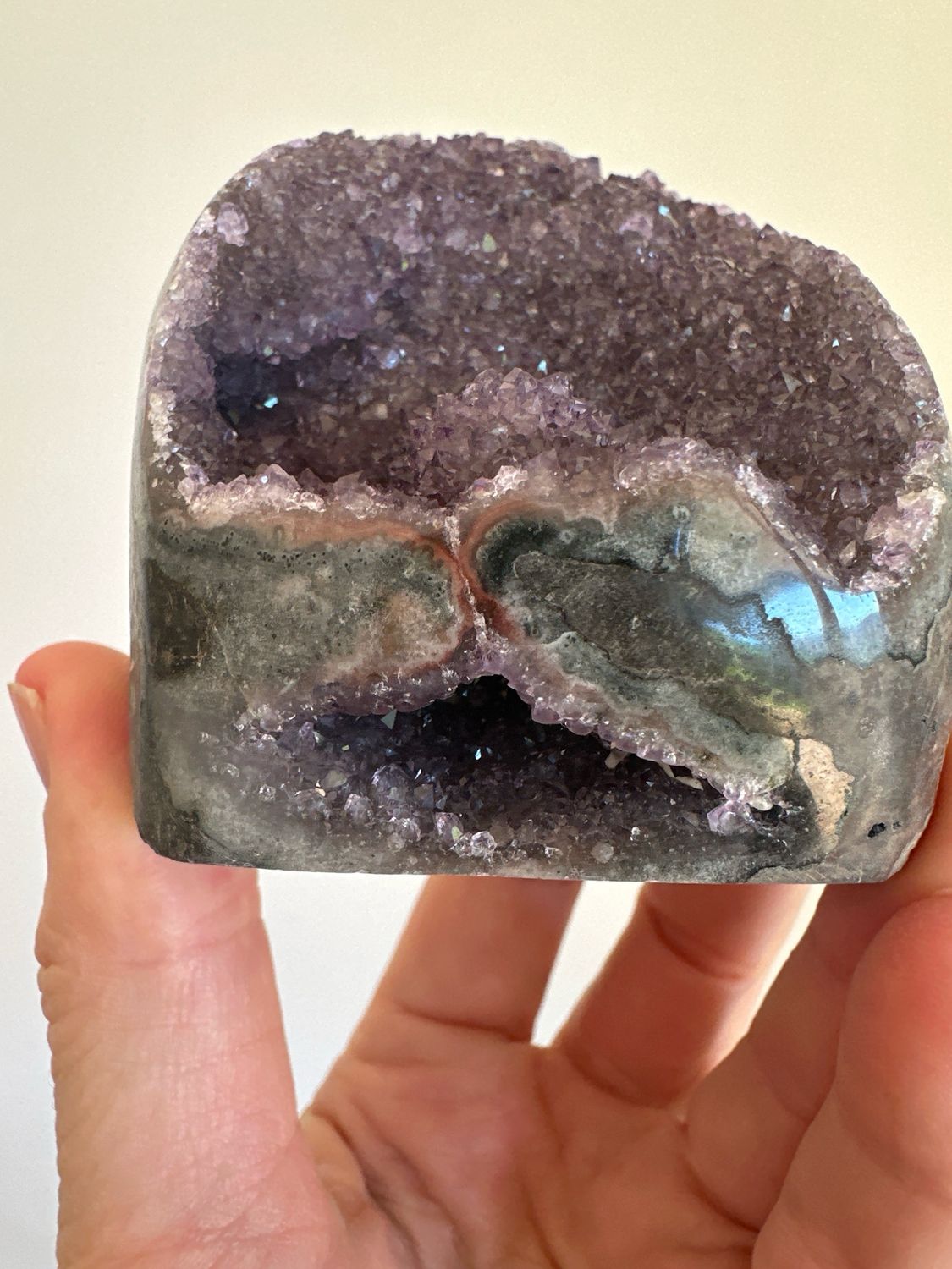 Dark Purple Rainbow Amethyst Cut Base