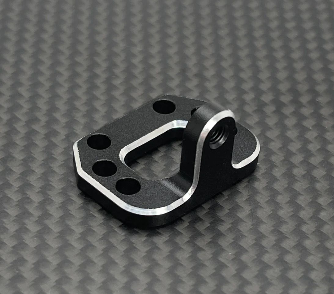 DC1 Light Weight Transmission Wheelie Bar Link Mount