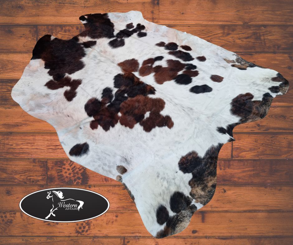 Genuine Brazilian Tri-Colored Cowhide Rug 2